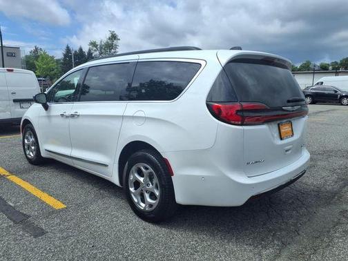 2023 Chrysler Pacifica Limited