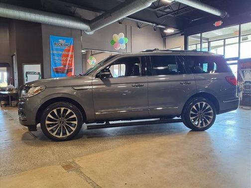 Gray 2021 Lincoln Navigator Reserve