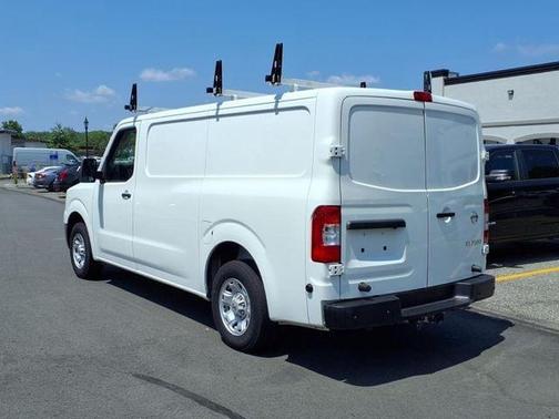 2020 Nissan NV Cargo NV2500 HD SV V6/SV V8