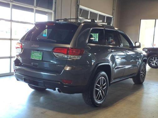 Crystal Metallic 2020 Jeep Grand Cherokee Limited