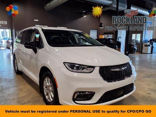 2024 Chrysler Pacifica Touring-L