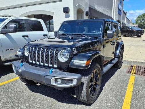2022 Jeep Wrangler Unlimited 4xe Sahara