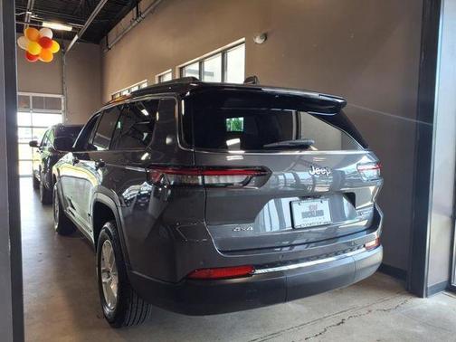 2023 Jeep Grand Cherokee L Laredo