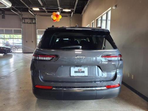 2023 Jeep Grand Cherokee L Laredo