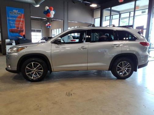 2018 Toyota Highlander SE