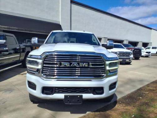 Bright White Clearcoat 2024 RAM 2500 Laramie