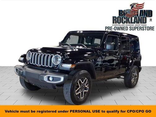 Black Clearcoat 2025 Jeep Wrangler Sahara