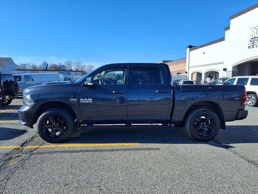 2017 RAM 1500 Sport