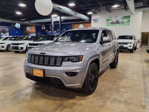 2021 Jeep Grand Cherokee Laredo X