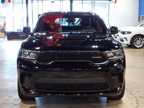 Black Clearcoat 2026 Dodge Durango GT HEMI V8