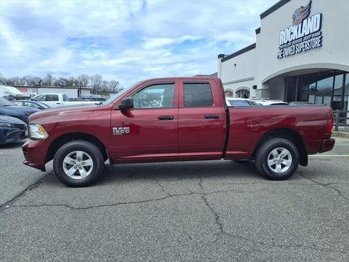 Delmonico Red Pearlcoat 2019 RAM 1500 Classic Express