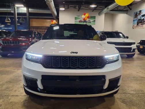 2024 Jeep Grand Cherokee L Summit