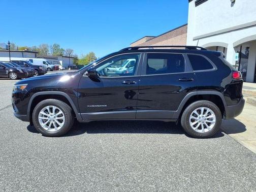 2022 Jeep Cherokee Latitude Lux