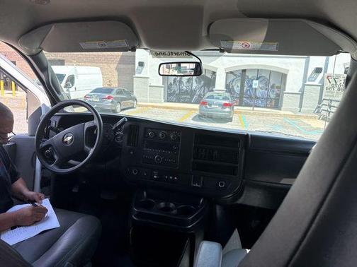 2020 Chevrolet Express 2500 Work Van
