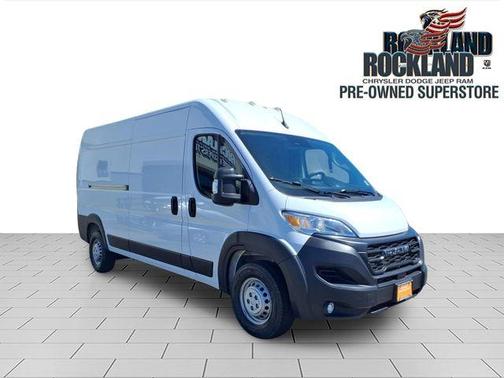 Bright White Clearcoat 2024 RAM ProMaster 2500 High Roof