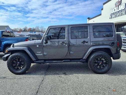 2017 Jeep Wrangler Unlimited Sahara
