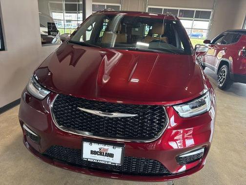 2022 Chrysler Pacifica Pinnacle