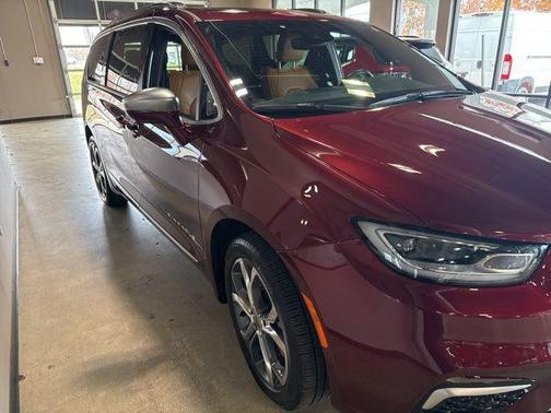 2022 Chrysler Pacifica Pinnacle
