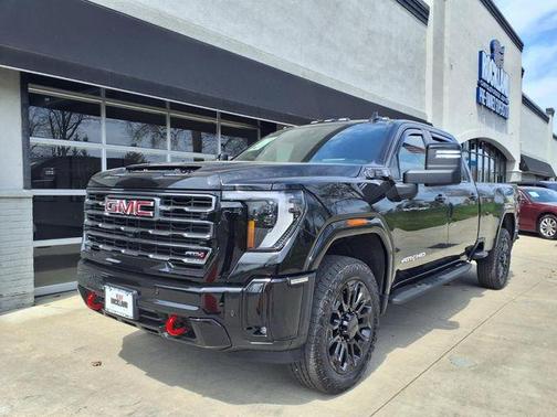 Onyx Black 2025 GMC Sierra 2500 AT4
