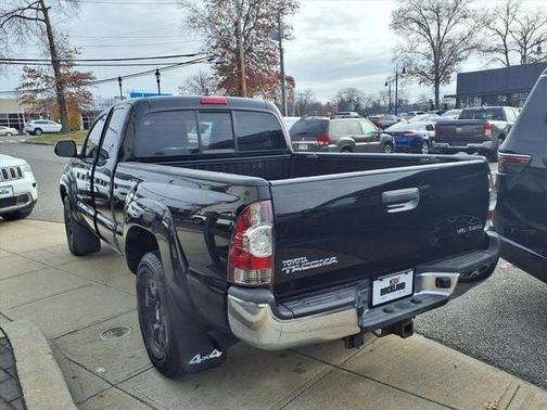 2015 Toyota Tacoma Base