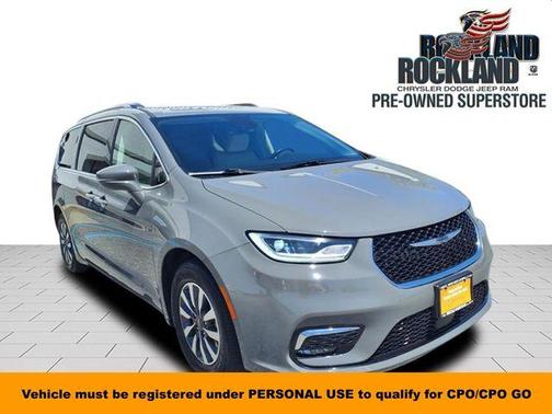 2021 Chrysler Pacifica Touring-L