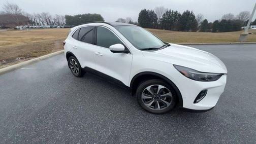 2023 Ford Escape Platinum