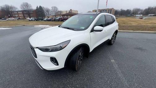 2023 Ford Escape Platinum