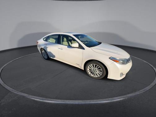 2015 Toyota Avalon Hybrid XLE Touring
