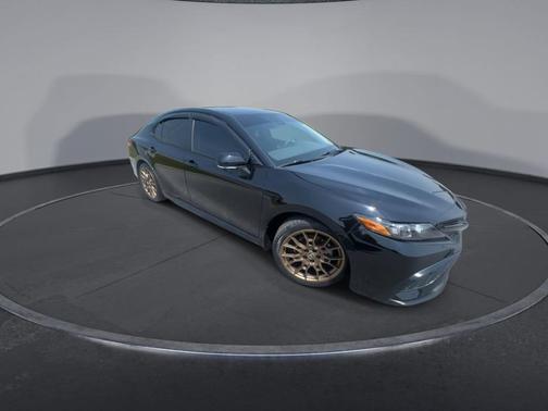 2023 Toyota Camry Hybrid SE