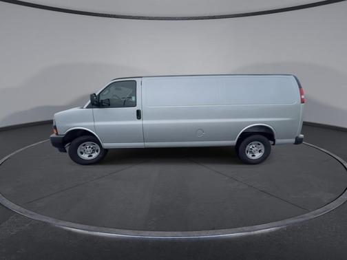 2025 Chevrolet Express 3500 Work Van