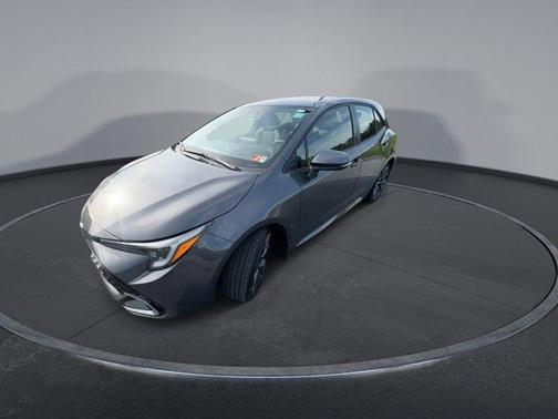 2023 Toyota Corolla Hatchback XSE