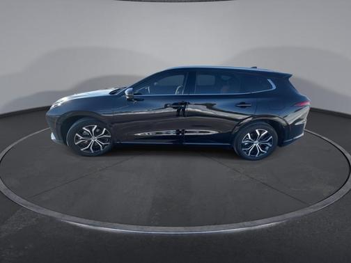 2025 Toyota Crown Signia XLE