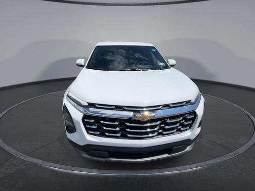 Summit White 2026 Chevrolet Equinox LT