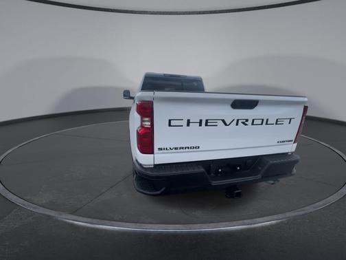 2026 Chevrolet Silverado 2500 Custom