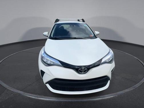 2021 Toyota C-HR LE
