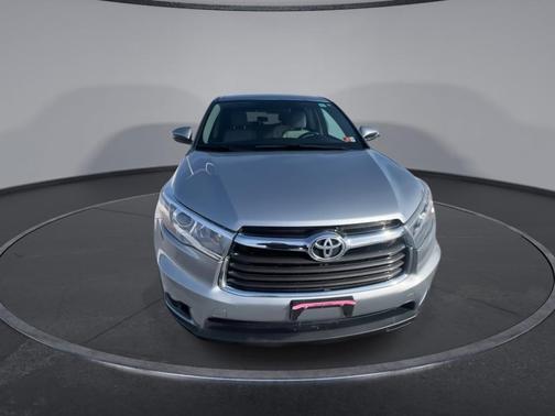 2016 Toyota Highlander LE Plus