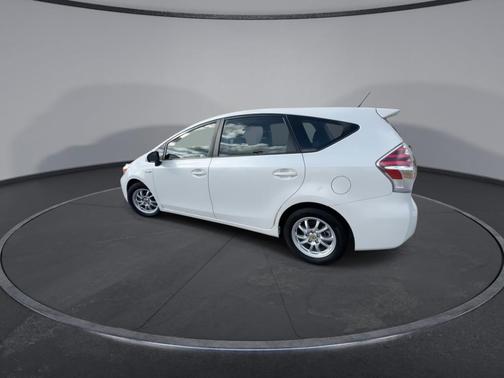 2015 Toyota Prius v Two