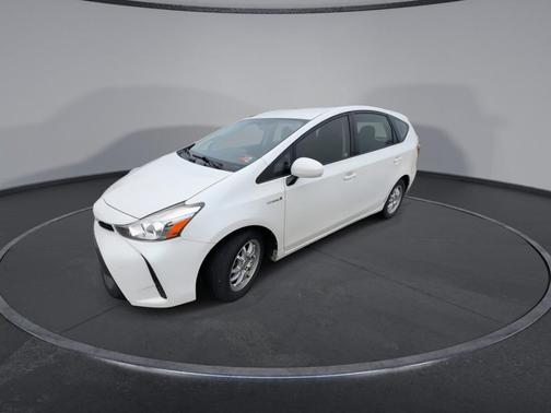 2015 Toyota Prius v Two