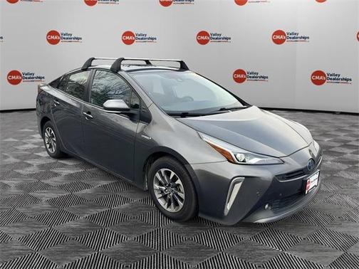 2022 Toyota Prius L