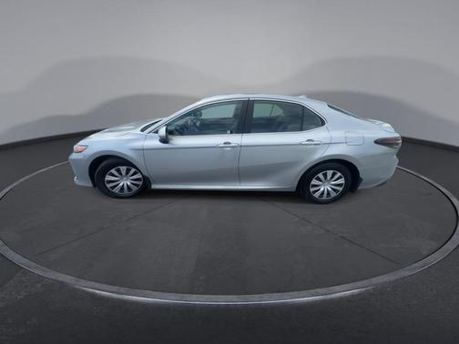 2023 Toyota Camry Hybrid LE
