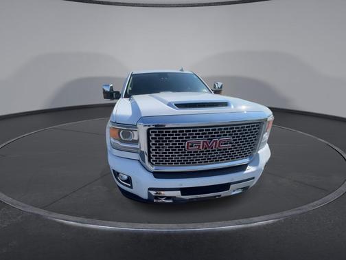 2017 GMC Sierra 2500 Denali