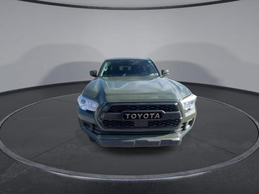 2022 Toyota Tacoma 