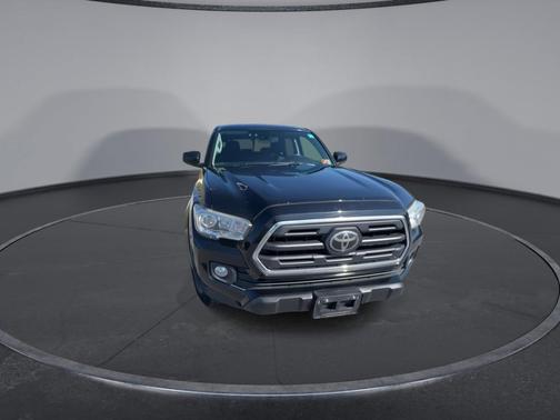2018 Toyota Tacoma 