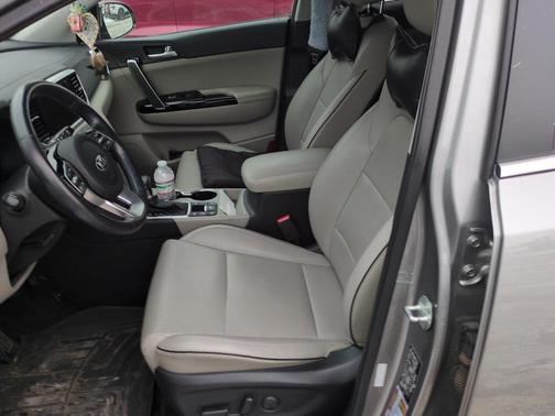 2020 Kia Sportage EX