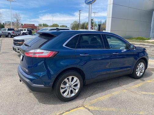 Dark Persian Green Metallic 2020 Ford Edge Titanium