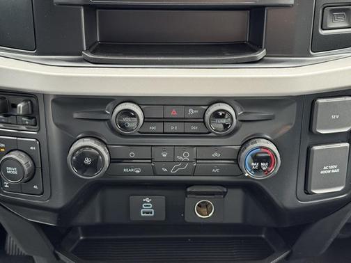 2026 Ford F-350 XLT