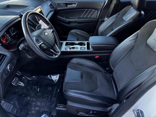 2022 Ford Edge ST