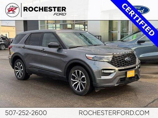 2022 Ford Explorer ST-Line