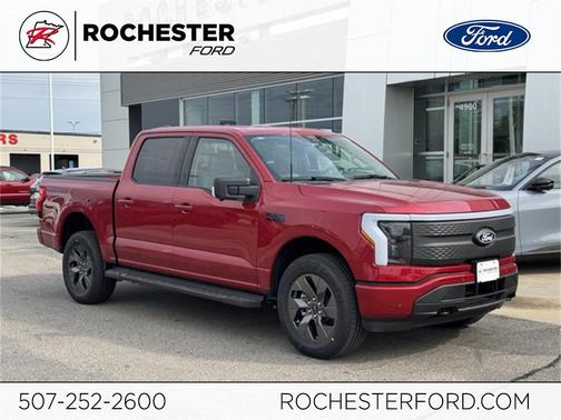 2025 Ford F-150 Lightning Pro