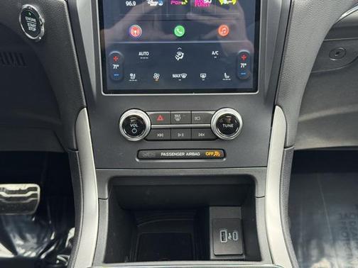 2023 Ford Edge ST Line